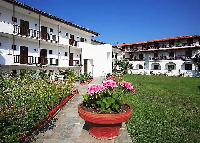 Silver Beach Koukounaries * Koukounaries