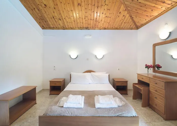 Silver Beach Koukounaries Hotel