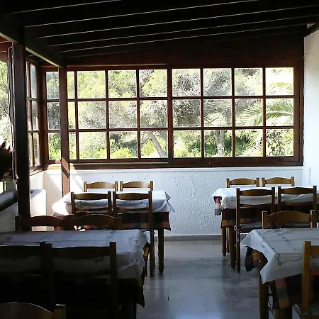 Silver Beach Koukounaries *