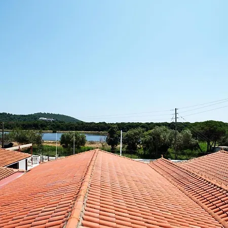 Silver Beach Koukounaries Hotel *