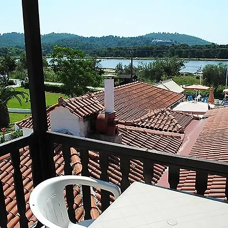 Silver Beach Koukounaries * Koukounaries