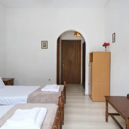 Silver Beach Koukounaries *